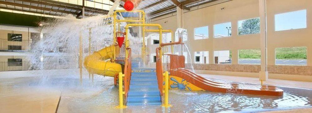 Oyo Hotel Knoxville Tn Cedar Bluff I-40 Εξωτερικό φωτογραφία